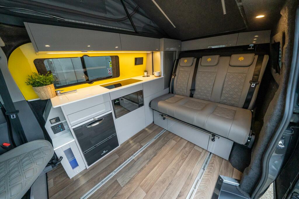 Volkswagen Campervan Swb Dsg Campervan With Tailgate, Sat Nav, Led Ligh Grey #3