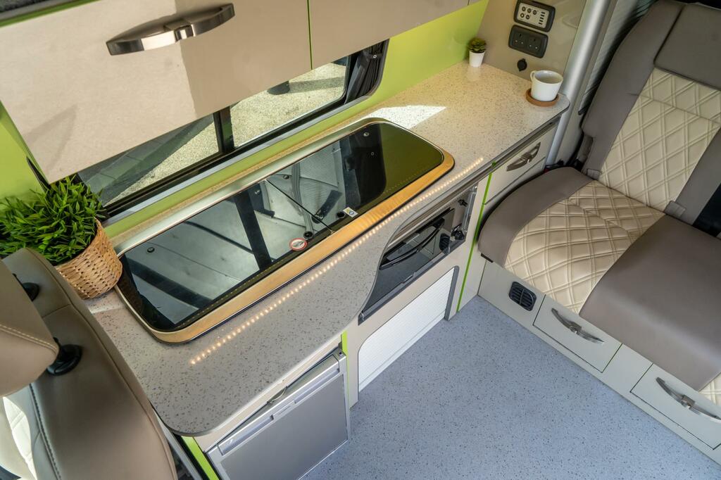 Volkswagen Campervan Diesel Silver #8