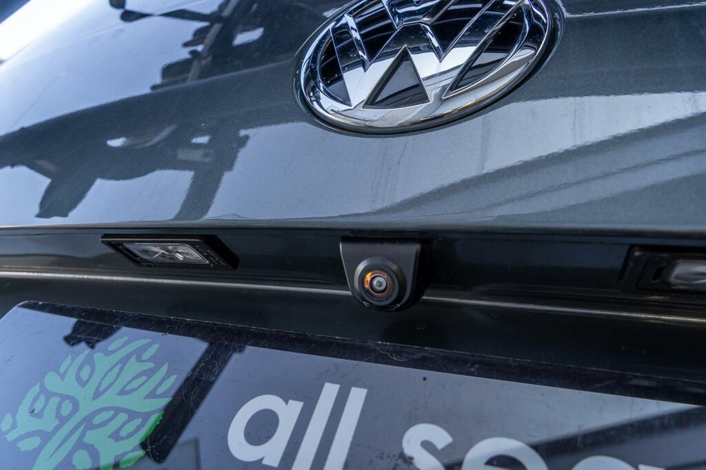 Volkswagen Campervan Diesel White #17