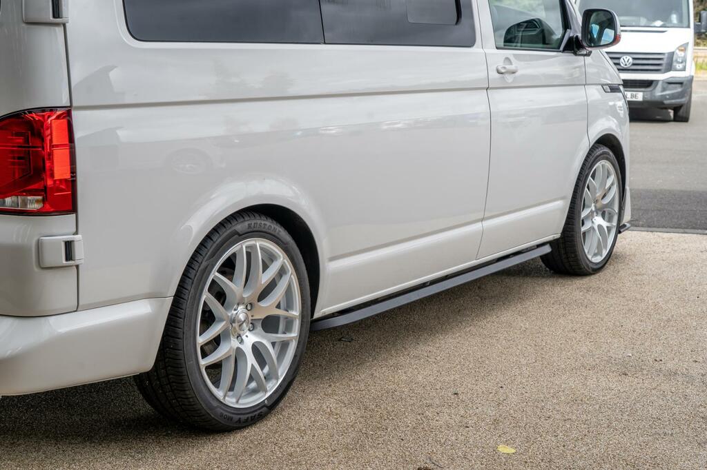 Volkswagen Campervan Transporter T30 H-line Tdi S-a Red #17