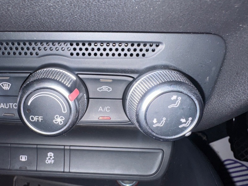 Audi A1 1.2 Tfsi Sport 35 Tax Low Insurance Group White #16