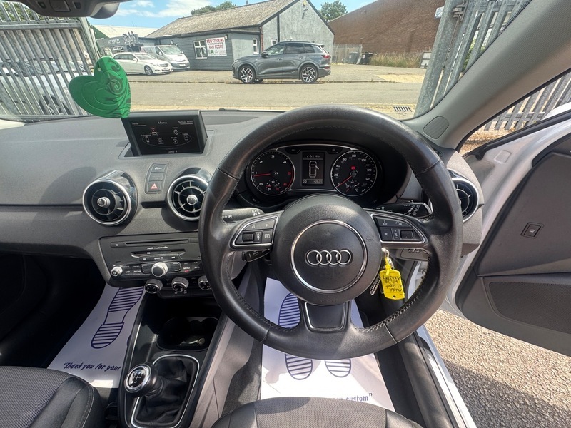 Audi A1 1.2 Tfsi Sport 35 Tax Low Insurance Group White #15