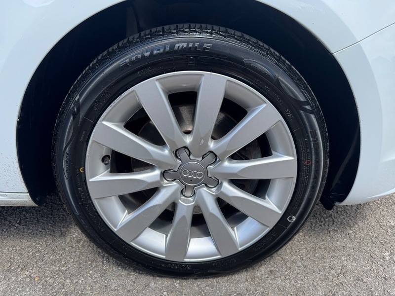 Audi A1 1.2 Tfsi Sport 35 Tax Low Insurance Group White #21