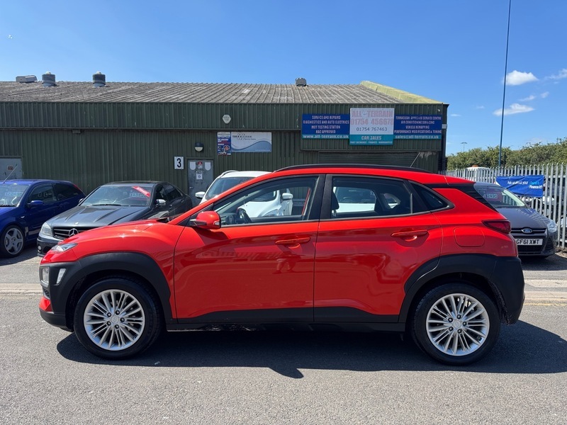 Hyundai Kona Se Orange #3