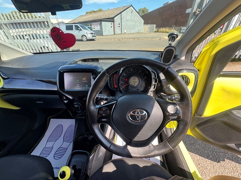 Toyota Aygo Vvt-i X-pure White #14