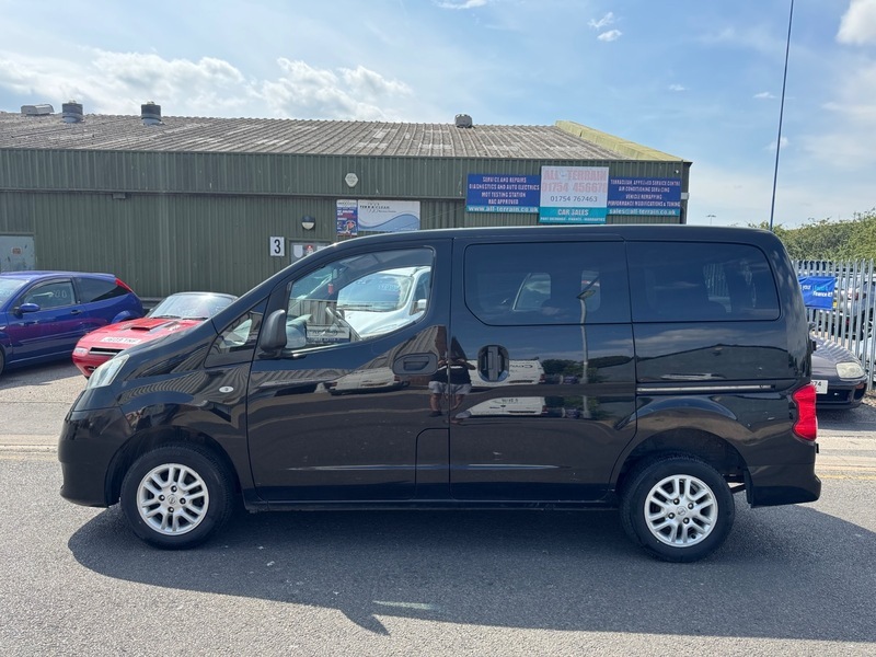 Nissan NV200 Dci Se Combi Black #3