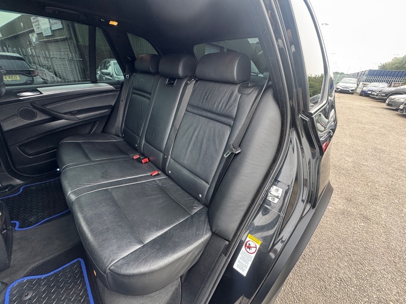 BMW X5  Black #11