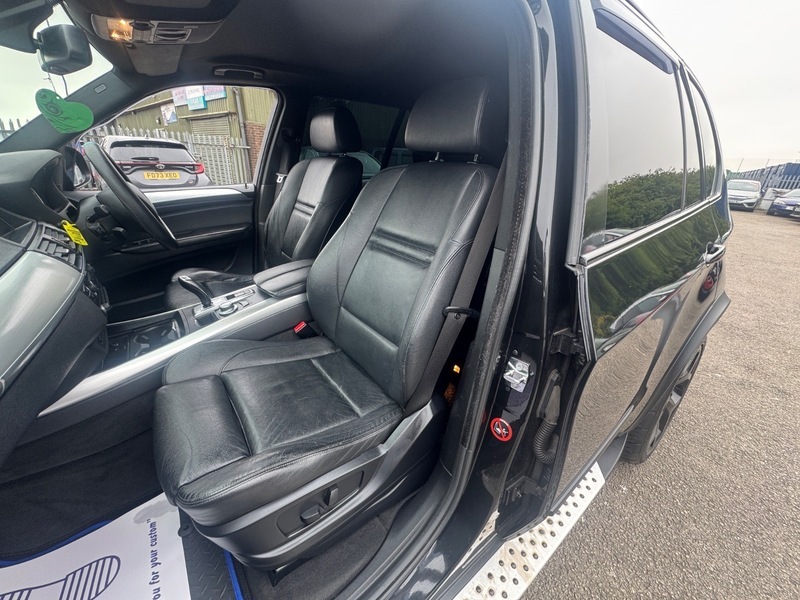 BMW X5  Black #10