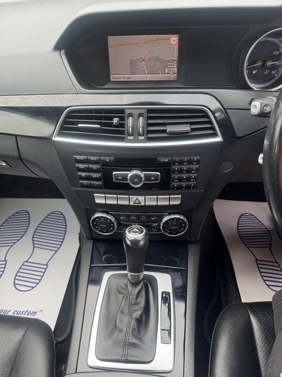 Mercedes-Benz C Class Black #13
