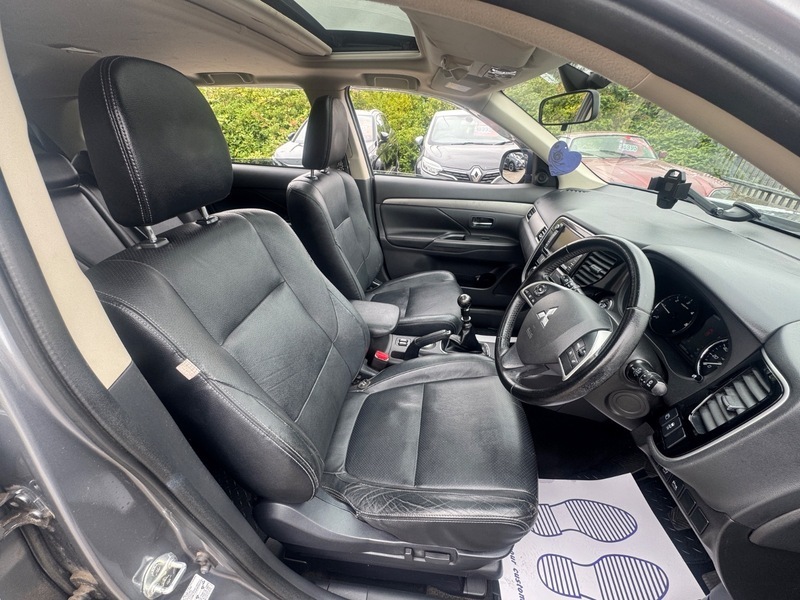 Mitsubishi Outlander Phev Gx 4H 2.0 Plug In Hybrid Leather Sat Nav Black #9