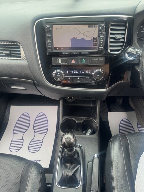 Mitsubishi Outlander Phev Gx 4H 2.0 Plug In Hybrid Leather Sat Nav Black #14
