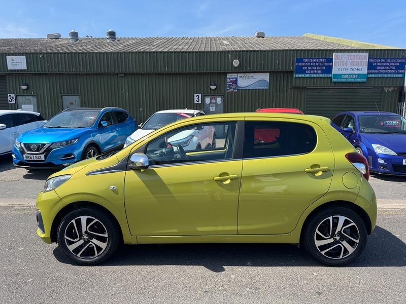 Peugeot 108 Collection Green #3