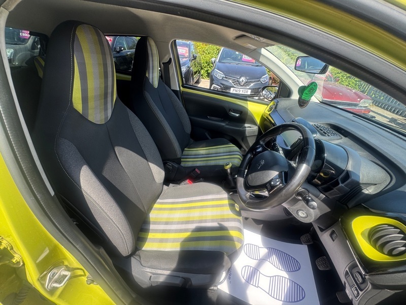 Peugeot 108 1.0 Active #9