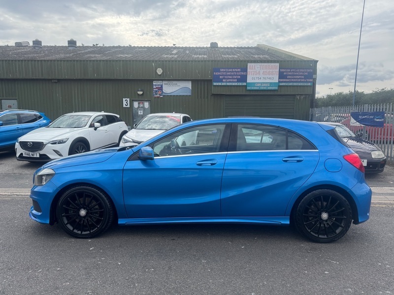 Mercedes-Benz A Class A220 Cdi Blueefficiency Amg YK64FMX Blue #3