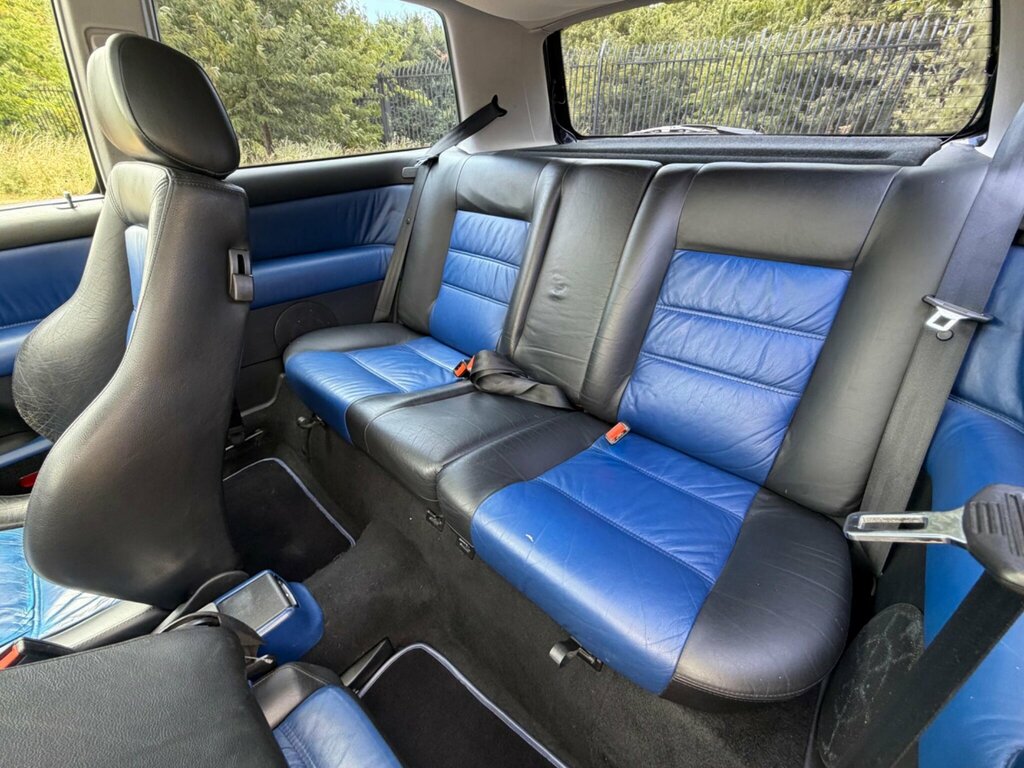 Volkswagen Golf S Silver #21