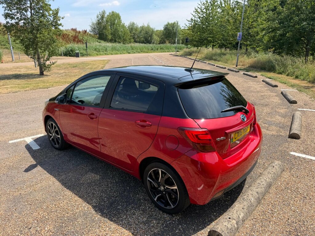 Toyota Yaris 1.5 Vvt-h Design E-cvt Euro 6 Red #6