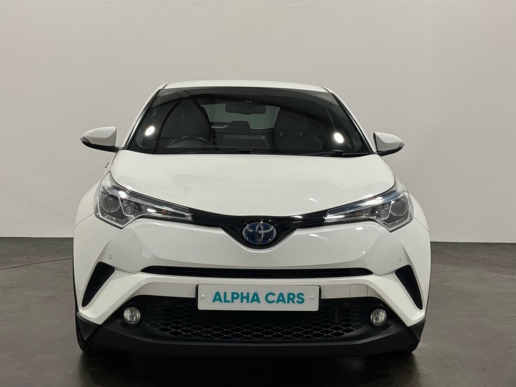 Toyota C-Hr 1.8L Excel White #4