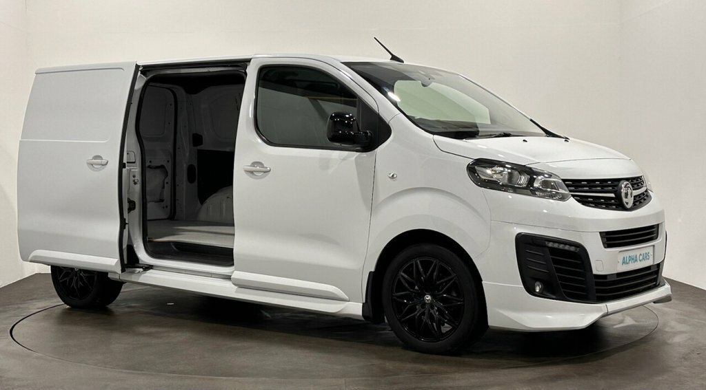 Vauxhall Vivaro 2L Gs 6Dr White