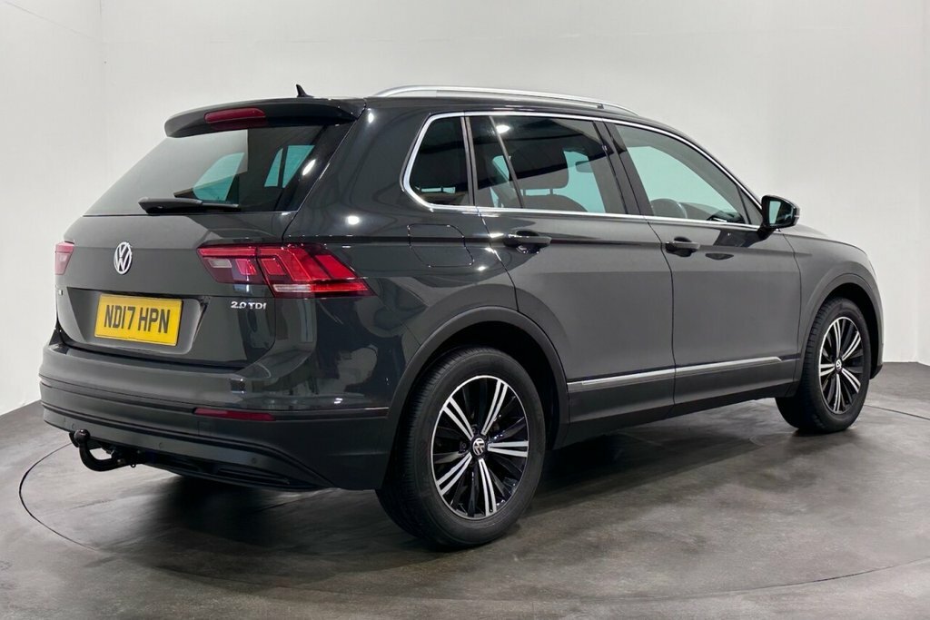 Volkswagen Tiguan 2L Se Navigation ND17HPN Grey #4