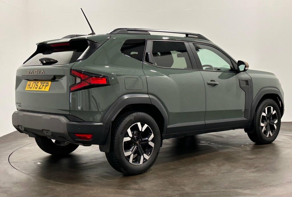Dacia Duster 1.6L Extreme HJ75ZFP Green #3