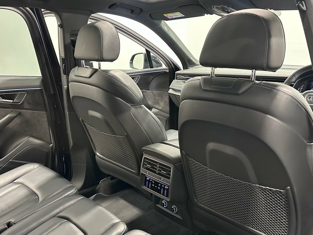 Audi Q7 S Line Blue #12