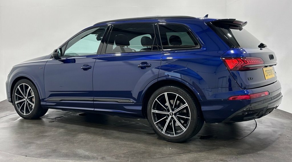 Audi Q7 3L Black Edition Blue #3