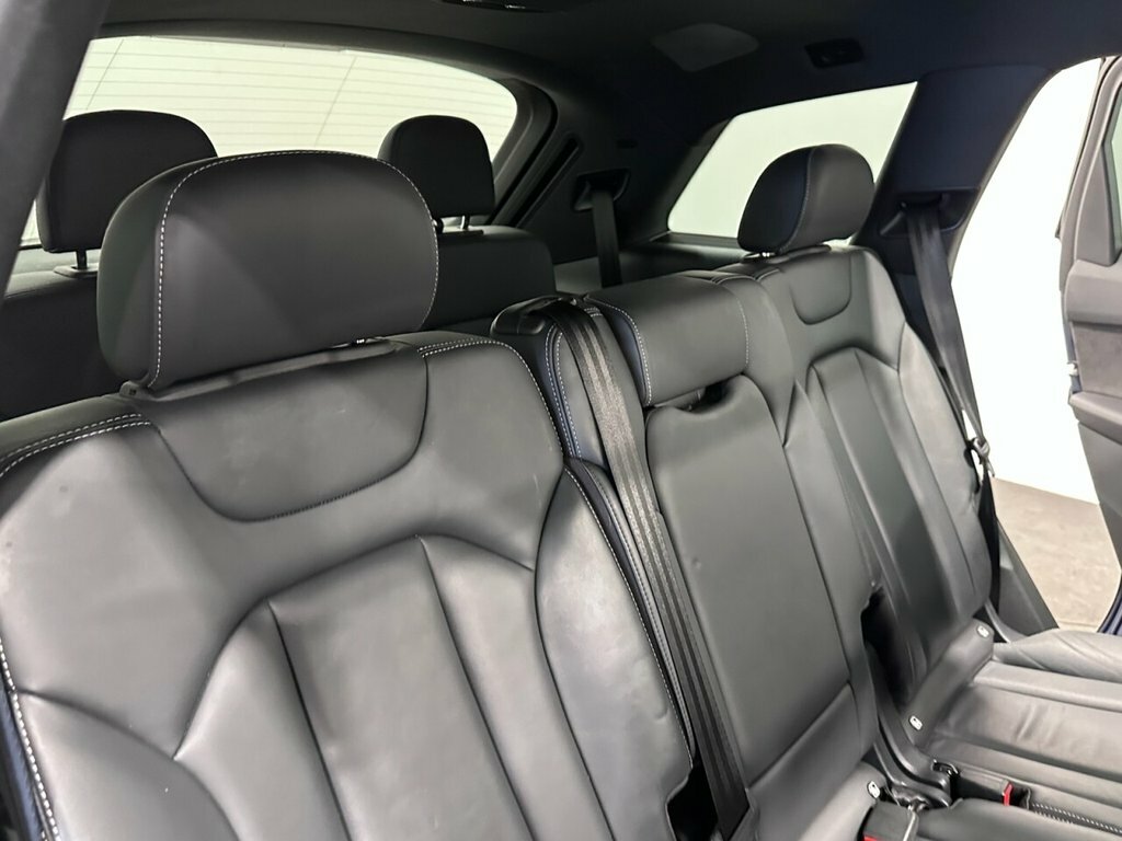 Audi Q7 S Line Blue #13