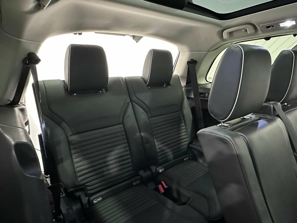 Land Rover Discovery Black #25