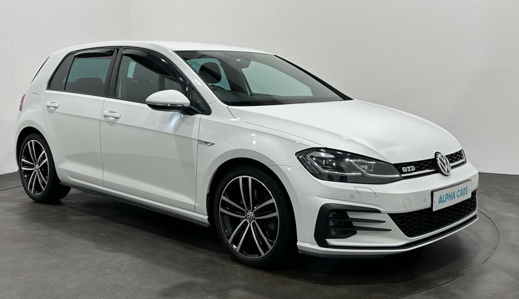 Volkswagen Golf 2L Gtd White