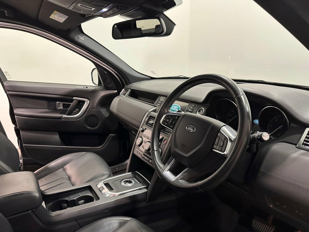 Land Rover Discovery Sport 2L Landmark Black #5