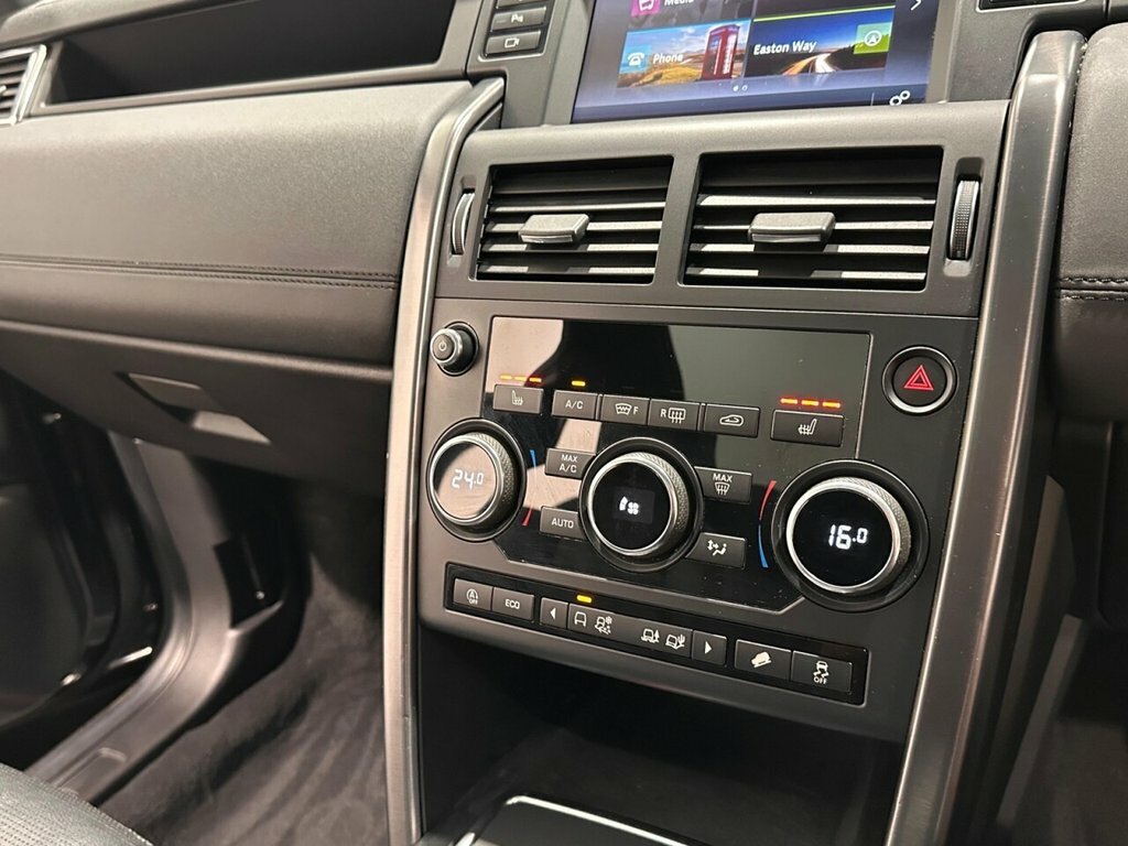Land Rover Discovery Sport 2L Landmark Black #6