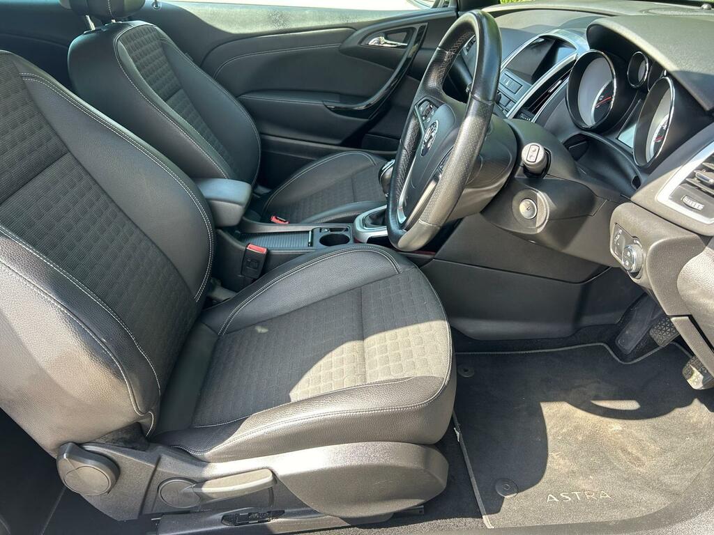 Vauxhall Astra GTC Gtc 1.6I Turbo Sri Euro 6 Ss Silver #8