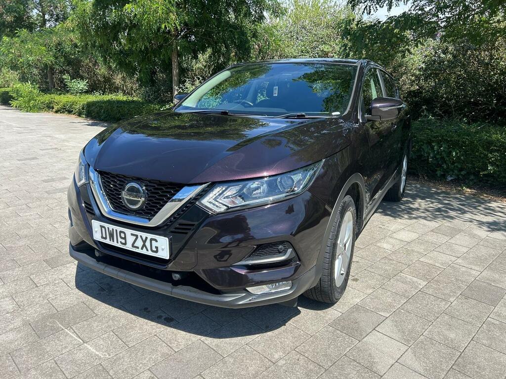 Nissan Qashqai 1.3 Dig-t Acenta Premium Euro 6 Ss Black #3