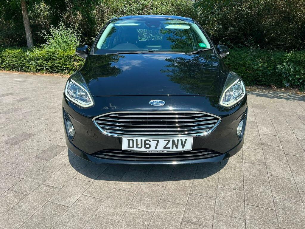 Ford Fiesta 1.1 Ti-vct Zetec Euro 6 Ss Black #2