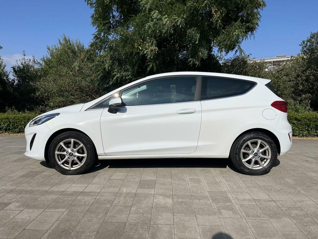 Ford Fiesta Red #5