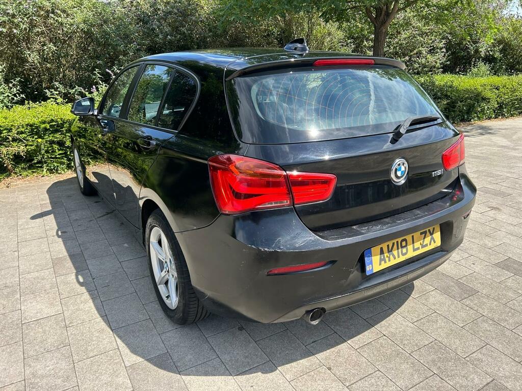 BMW 1 Series Hatchback Black #8