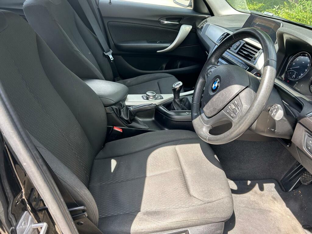 BMW 1 Series Hatchback Black #14