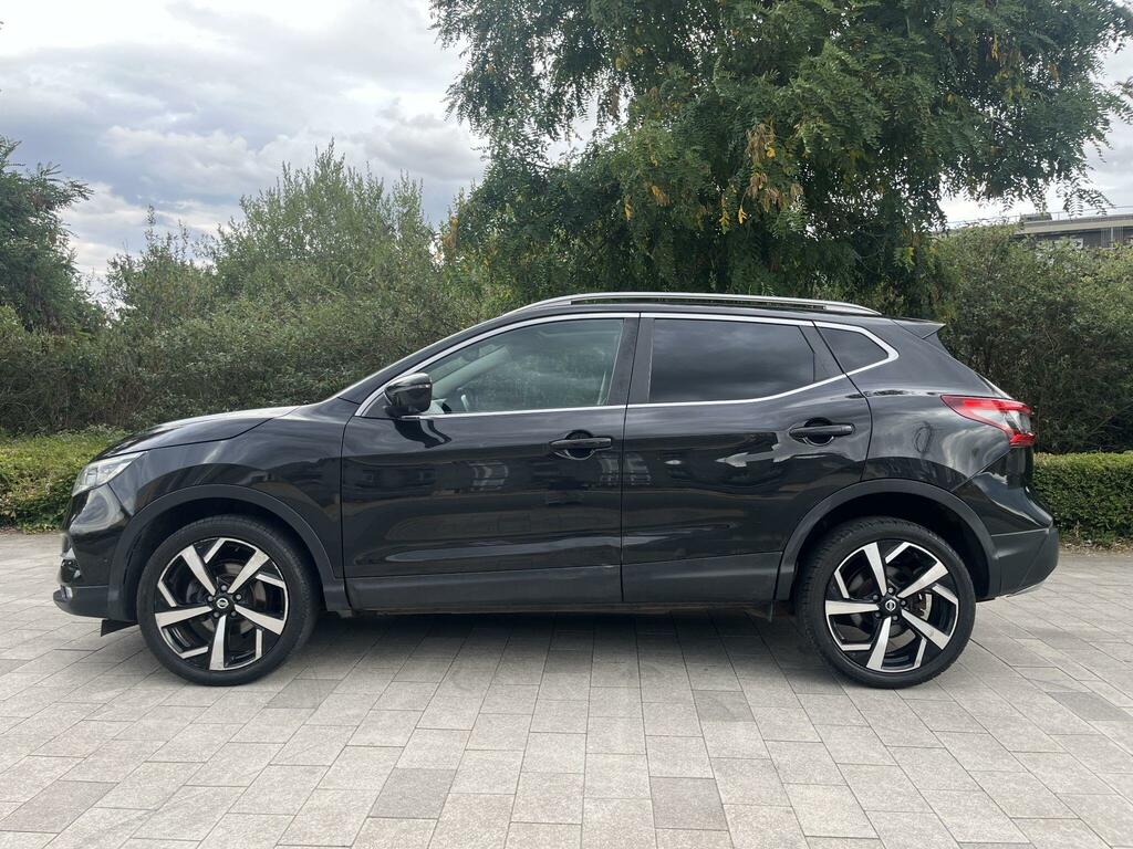 Nissan Qashqai 1.6 Dig-t Tekna Euro 6 Ss BG67NJU Black #4
