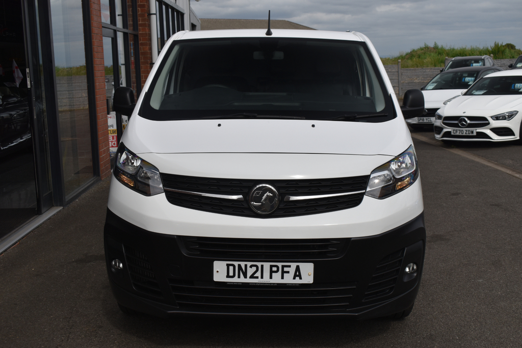 Vauxhall Vivaro 1.5 Turbo D 2900 Dynamic Panel Van 6Dr Manu #3