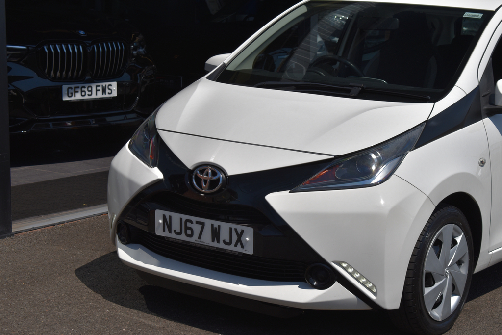 Toyota Aygo 1.0 Vvt-i X-play  #17