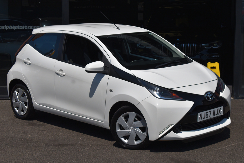 Toyota Aygo 1.0 Vvt-i X-play Hatchback Euro 
