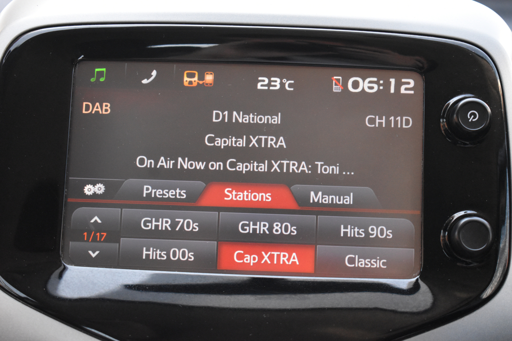 Toyota Aygo 1.0 Vvt-i X-play  #42