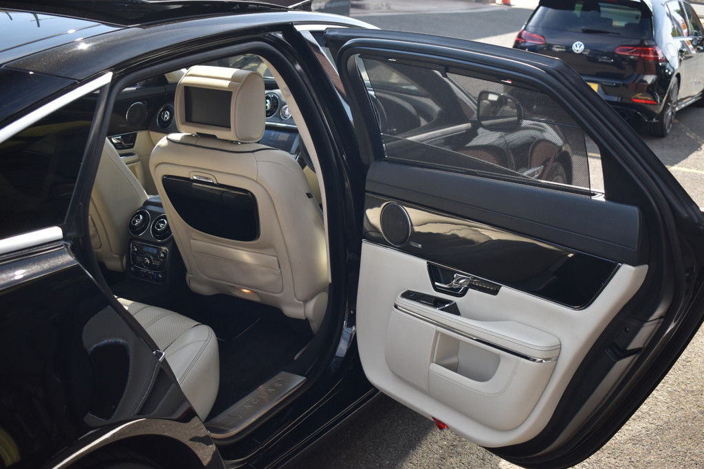Jaguar XJ Automatic Silver #35