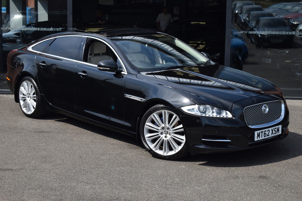 Jaguar XJ 3.0D V6 Portfolio Saloon Euro 5 S 