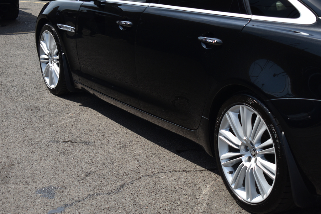 Jaguar XJ Automatic Silver #24