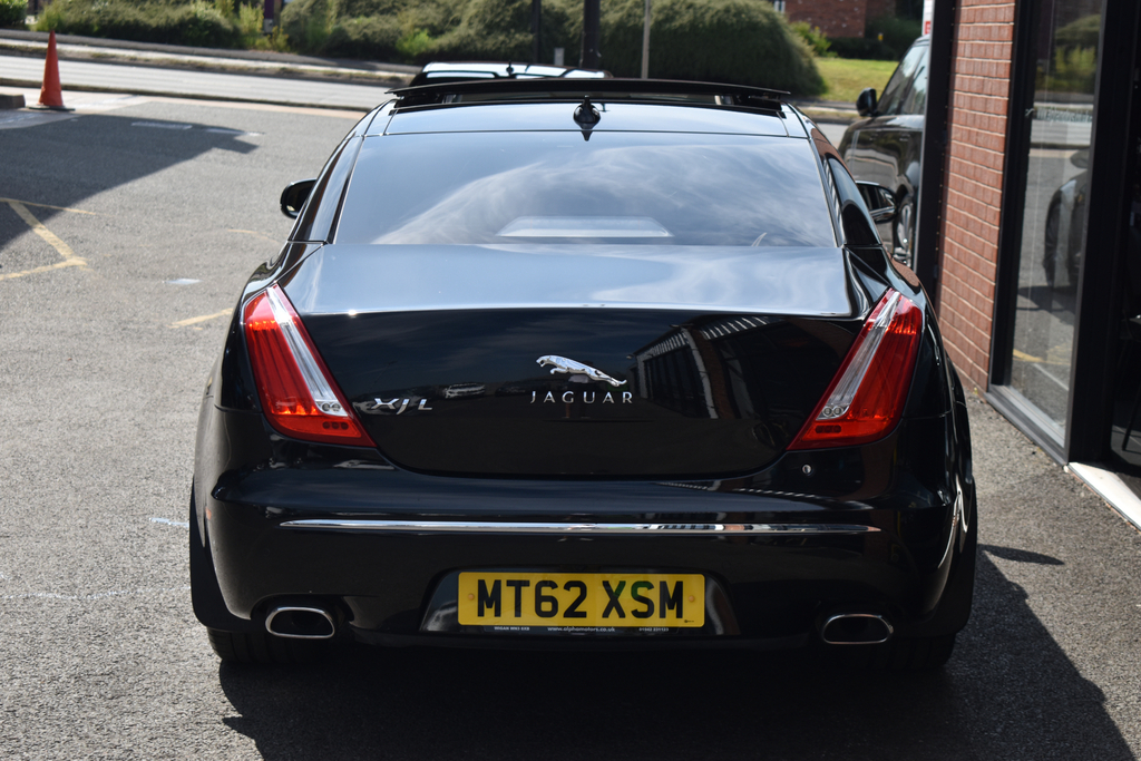 Jaguar XJ 3.0D V6 Portfolio Saloon Euro 5 S  #6