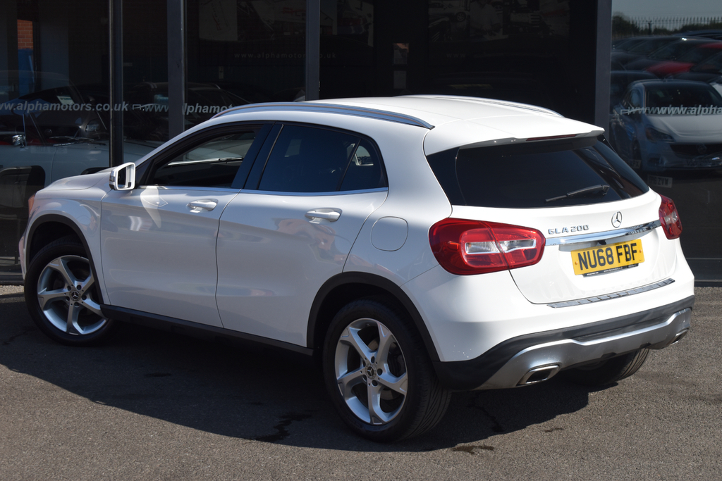 Mercedes-Benz GLA Class 1.6 Sport Suv Euro 6 Ss 156 #2