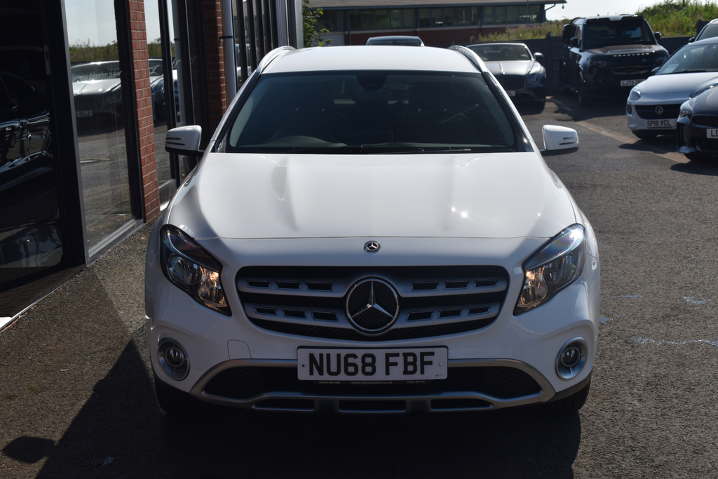 Mercedes-Benz GLA Class 1.6 Sport Suv Euro 6 Ss 156 #3