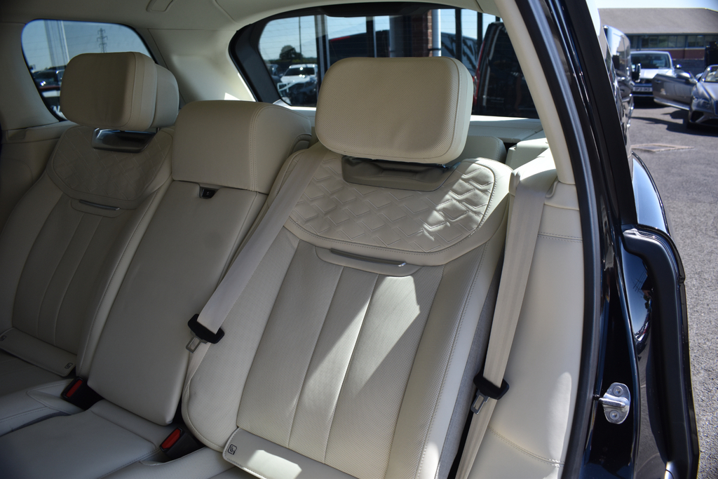 Land Rover Range Rover Automatic Black #56