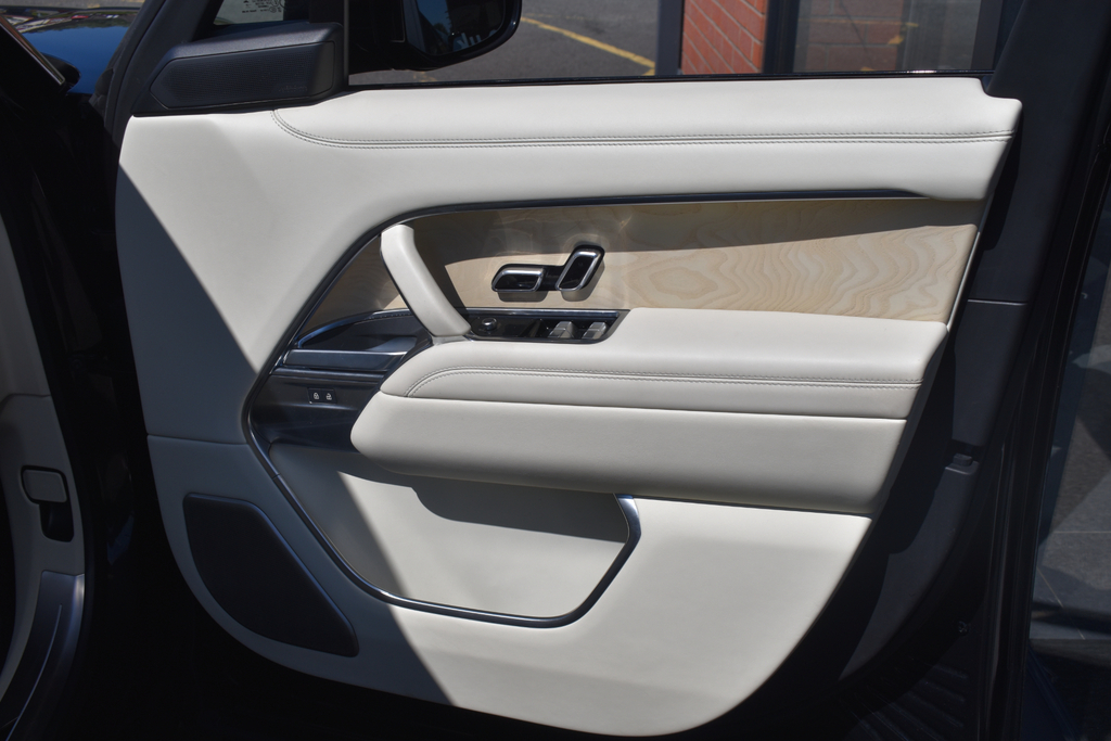 Land Rover Range Rover Automatic Black #29